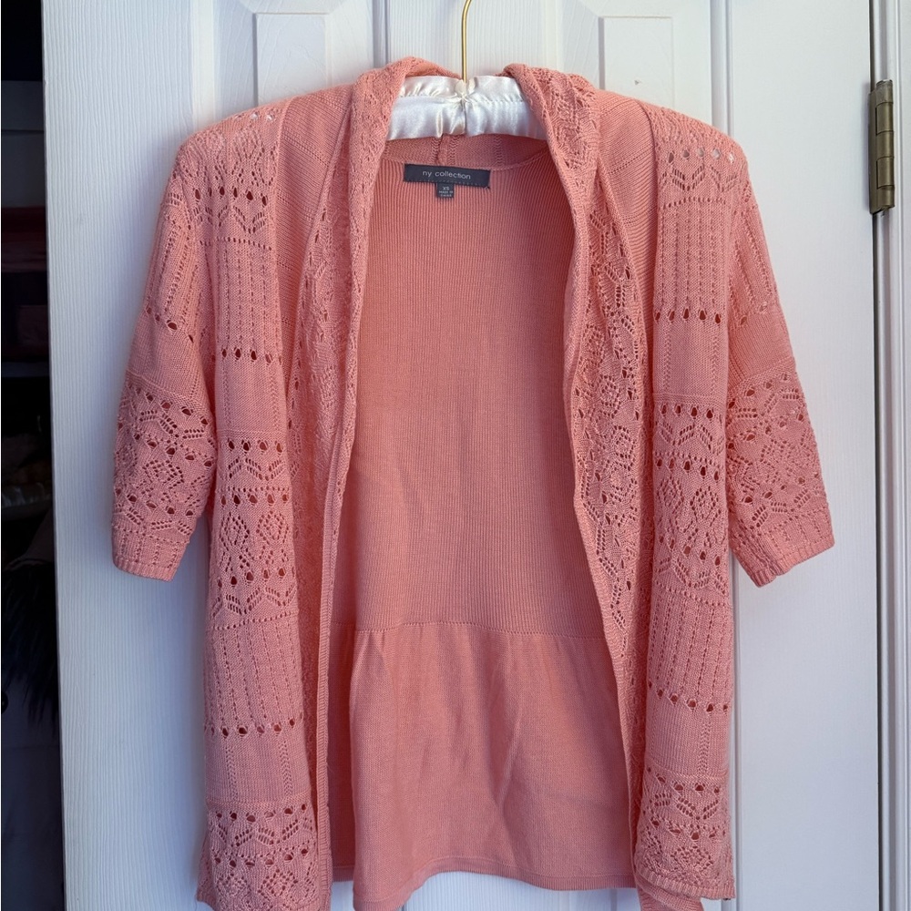 💕NY Collection Pink Lacy Knit Cardigan Shrug Sweater